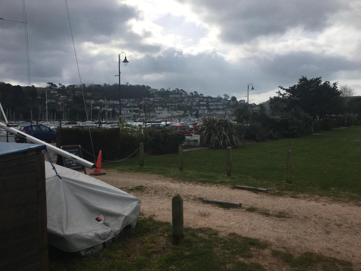 Vila We Do Like To Be Beside The Seaside Dartmouth Exteriér fotografie